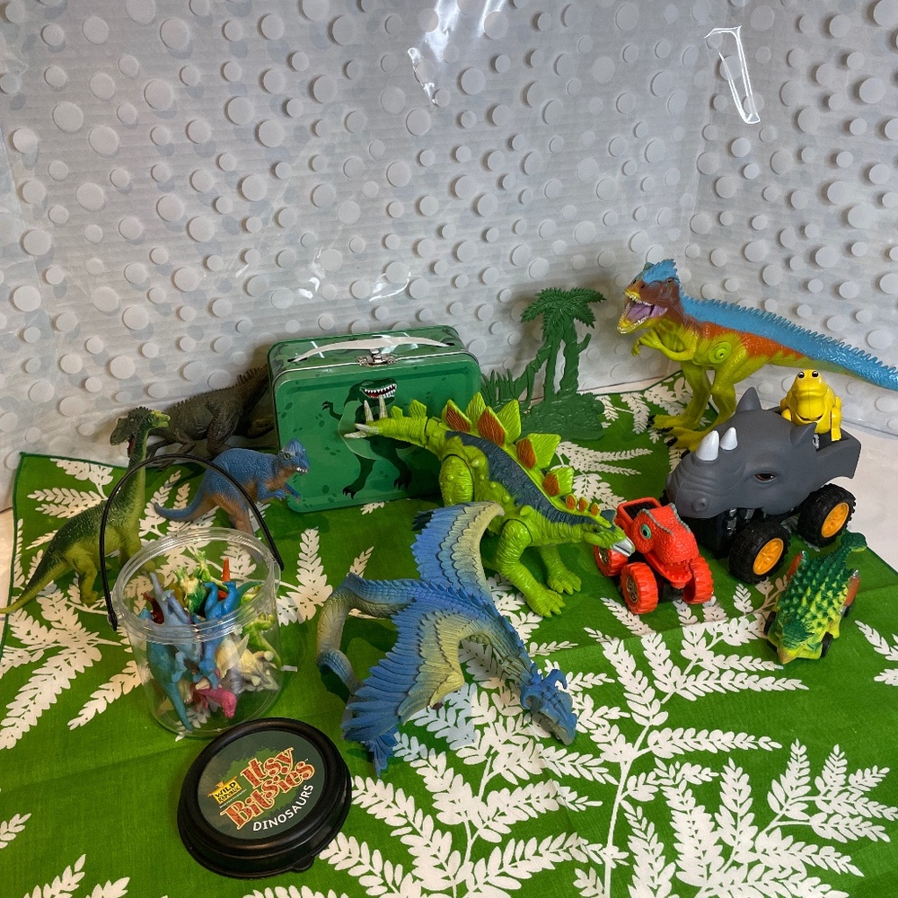 Prehistoric Dinosaur Toys 🦕 🦖Bundle